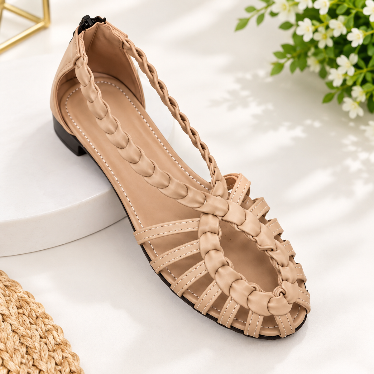 WOW! New Arrival – Elegant Braided Women’s Flats 👡✨